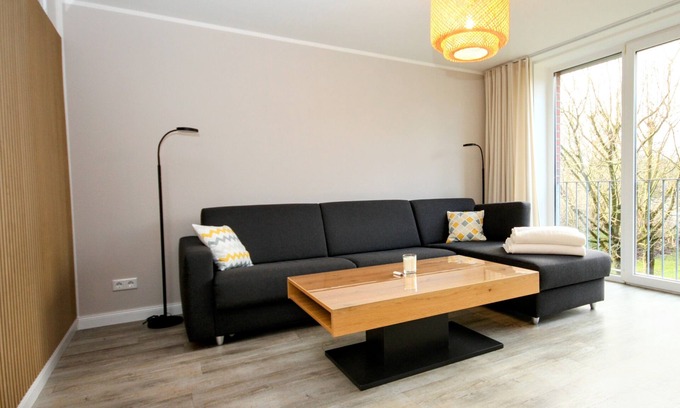 Wobbenbull Apartamento | Neu! Moderne Ferienwohnung Zwischen Husum und Nordstrand, 3 Minuten zum Deich