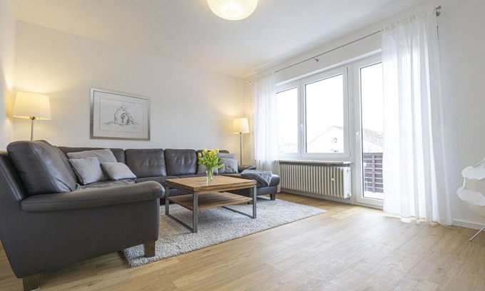 Beilngries Apartamento | Neu Renovierte Ferienwohnung für bis zu Vier Personen mit Balkon