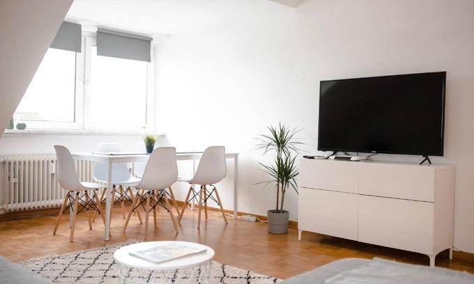 Bad Salzuflen Apartamento | - NEU - Sweet Home, Parkplatz, Netflix