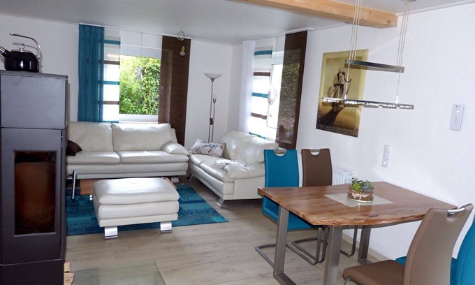 Koenigstein Apartamento | Neue Ferienwohnung für 2 Personen mit Grillmöglichkeit