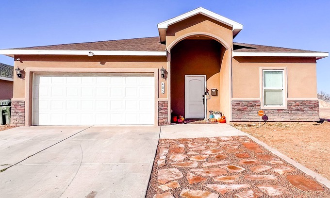 Carlsbad Casa | NEW! - 4 bedroom 3 bath. 5 beds! Families, corporate & FLETC Welcome