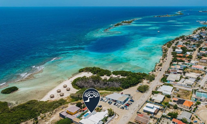 Pos Chiquito Casa | NEW 6 Bed 6 Bath Pool - Bocobay Mangel Beach House