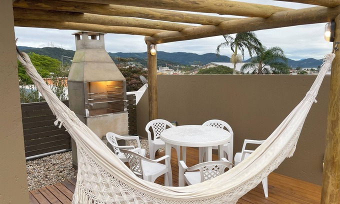 Centro Apartamento | NEW APARTMENT in the center of Garopaba, with Private Terrace and Barbecue.