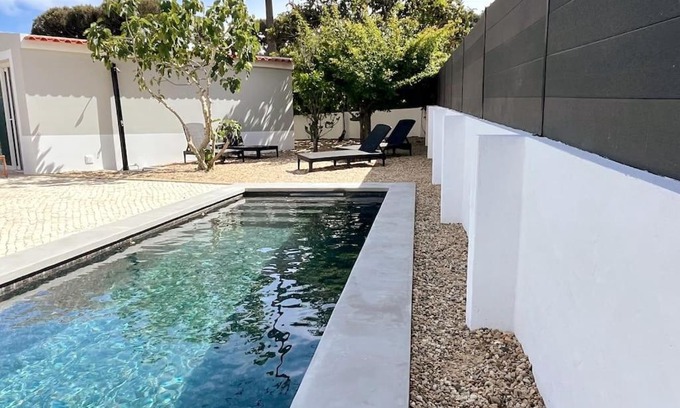 Colares Villa | New Beach House near main street close PraiaGrande