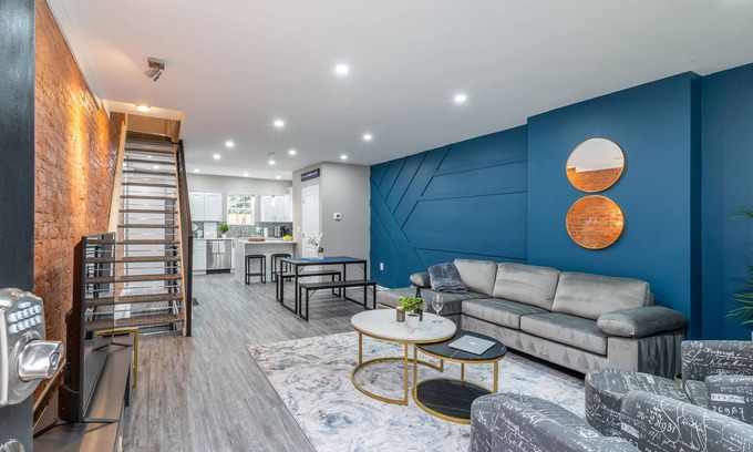 Newbold Casa | New, Beautiful Home in the Heart of Philly!!!