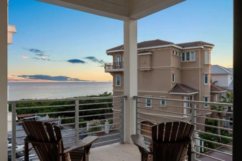 Seawalk Circle Casa | NEW Bikinis & Martinis Private Pool Gulf Views Bikes LSV