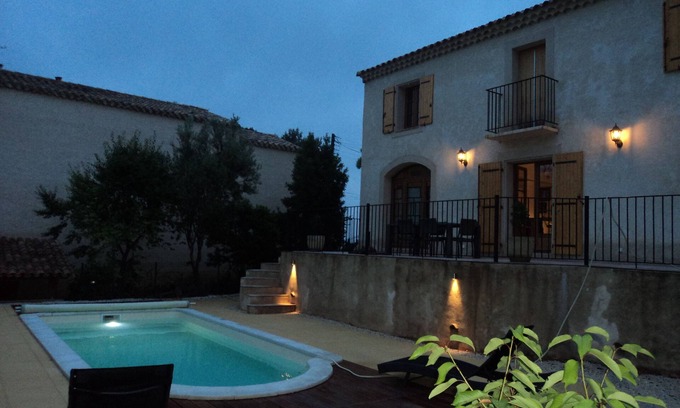 Fabrezan Villa | Nueva construcción diseñada según los viticultores tradicionales Villa, piscina y terrazas