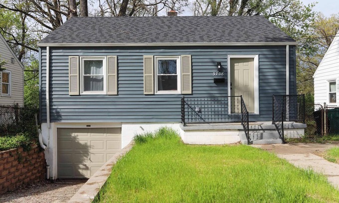 Roselawn Finance Casa | New Charloe Court 3 Bed Family House