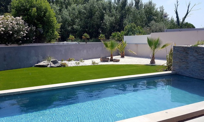 Cap d'Agde Villa | Nueva villa contemporánea con piscina privada a 400 m del mar