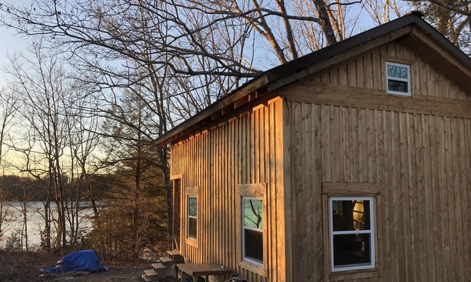 Woolwich Cabina | New Cozy Cabin on the Water with Sauna Access!