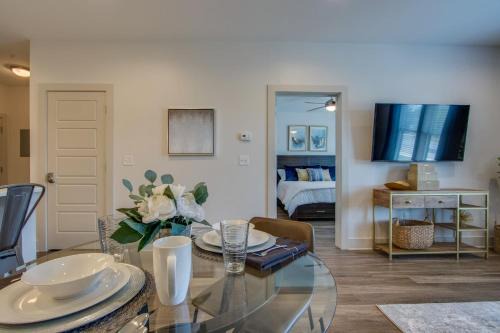 Nashville Apartamento | New East Nash - King Bed Short Drive to Dwntwn