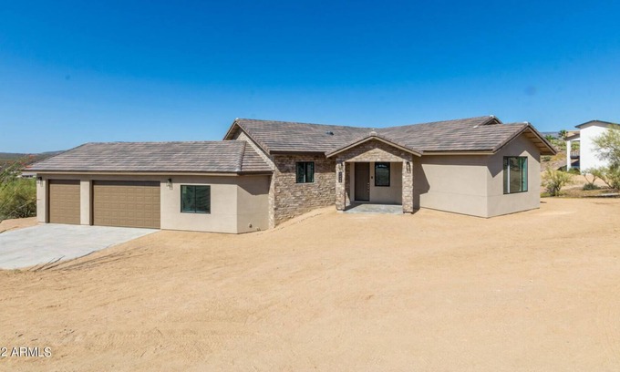 New River Casa | New Family Home with Amazing Views-- 35 min from Downtown Phoenix