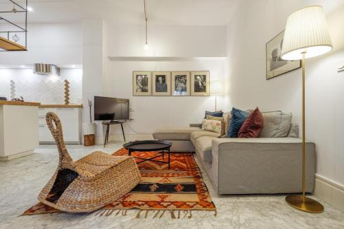 San Lorenzo Apartamento | NEW Gorgeous 2-Bed Apt in Seville Center