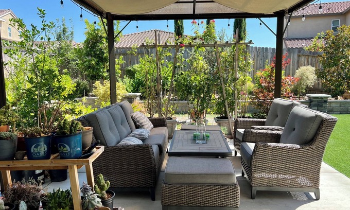 Lincoln Casa | New Home 5-min to Casino + Putting Green & Rose Garden 4 Bedrooms 3 Bathrooms