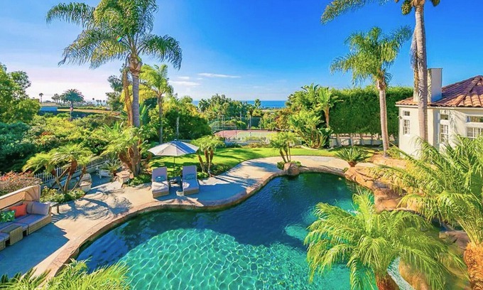 Country Club Casa | La Jolla Lifestyle Villa with Oasis Pool & Spa