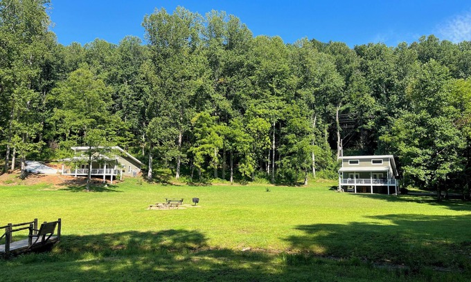 Tiger Cabaña | New home located near Lake Burton, Clayton, Clarkesville and Helen