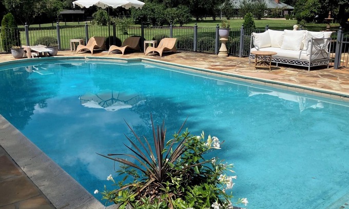 Aiken Apartamento | New Horse District Barn Apartment in 6 acre gated Winter Colony Estate w/Pool.