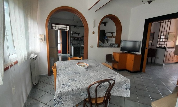 Partanna Villa | NEW - Huge villa with garden for exclusive use