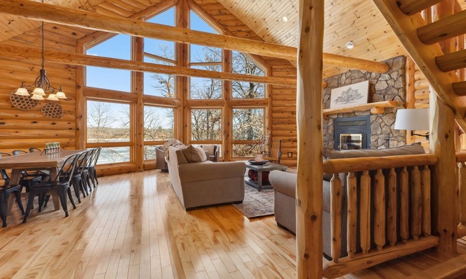 Crosslake Cabina | New Lakefront |Pontoon|GameRoom|Summer Fun Vibes