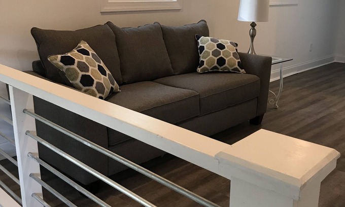 Old Village Casa | ¡Nuevo anuncio de nueva construcción cerca de la playa!