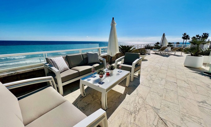 Casares del Mar Apartamento | Nuevo. Espectacular apartamento, primera línea.Gran terraza e increíbles vistas