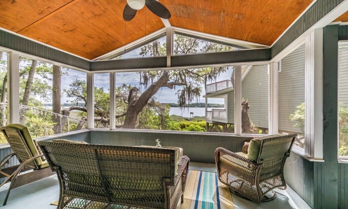 Port Royal Casa | NEW LISTING! Views of Intracoastal Waterway - Sleep 4