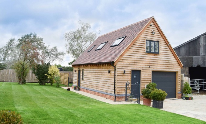 Arncott Casa | NEW Luxury 5 Star 1-Bed House Nr Bicester Village