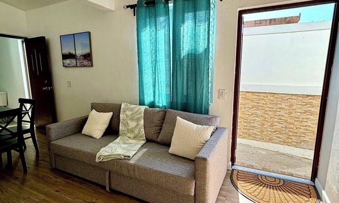 Hato Abajo Apartamento | new modern Oceanfront Apartment