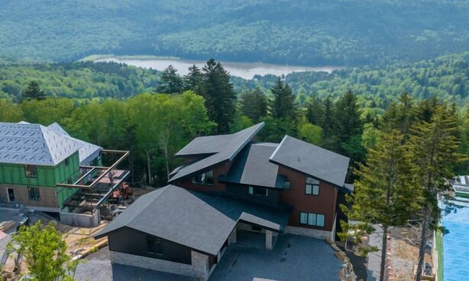 Snowshoe Casa | NEW! Red Spruce 07 - Brigham Eight Bedroom Home