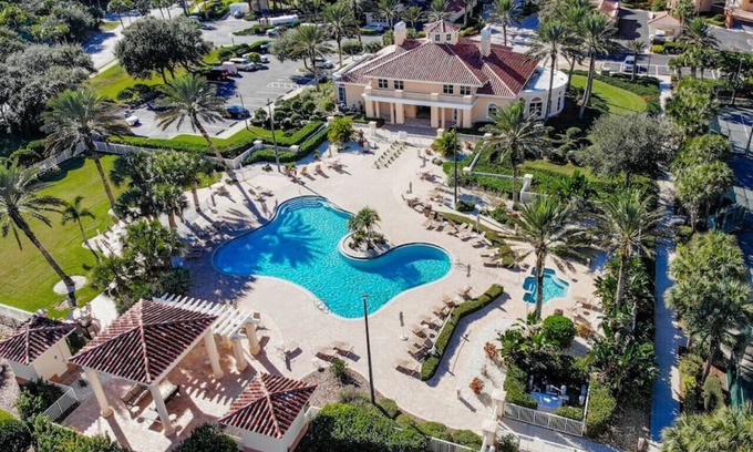 New Smyrna Beach Apartamento | New Smyrna Luxury Beachfront Condo