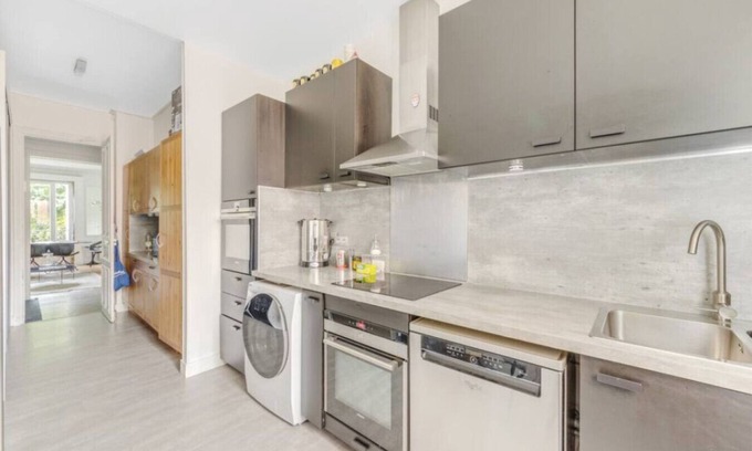Saint-Mande Apartamento | New&spacious Flat With Private Garden