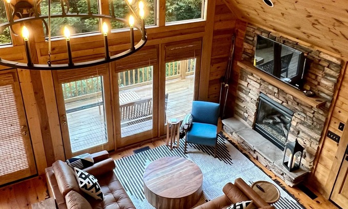 Sugar Mountain Cabina | New to VRBO Cozy Sugar Hill Cabin 2 min to the slopes