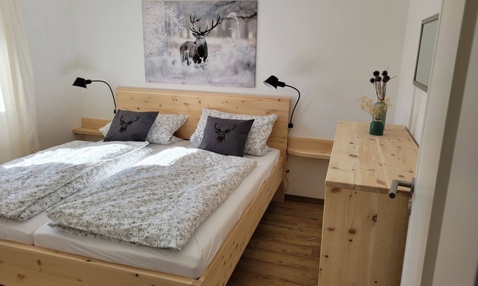 Grassau Apartamento | New vacation apartment 75 sqm with balcony, up to 4 persons, 2 sep. Bedroom