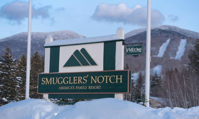 Jeffersonville Complejo | New Years Ski Weekend at Wyndham Smugglers' Notch, VT