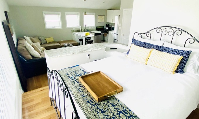 Nauck Casa | De nueva construcción privada gran estudio Apt en Arlington