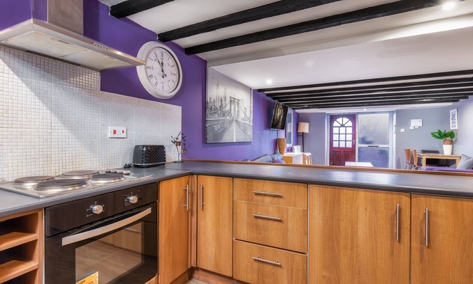 Heaton Apartamento | Newly Refurbished Newcastle Apartment Sleeping 18 People Comfortably