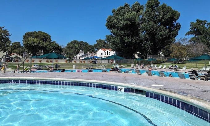 University Park Casa | Newly Remodeled 3-bedroom Entire-Family-House in Irvine with a Large Yard