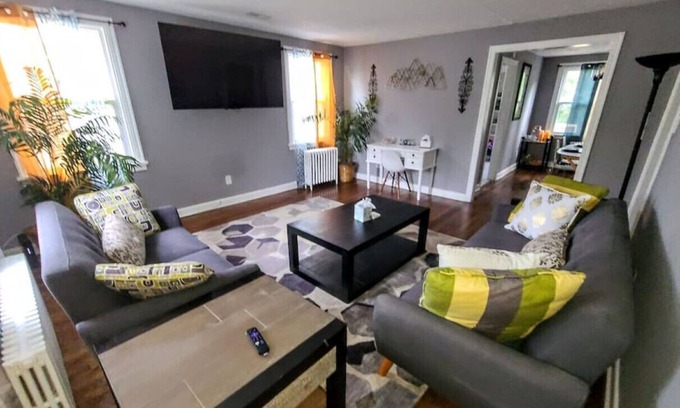 Mosby Apartamento | Newly Renovated Apt. Minutes to Downtown Richmond