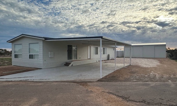 Wright Casa | Newly Renovated Coastal Retreat