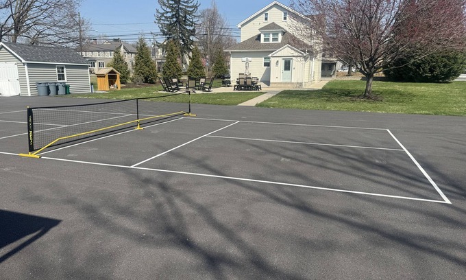 Mount Joy Casa | Newly Renovated House and private Pickleball in the Heart of Lancaster