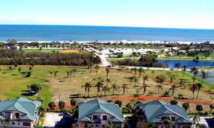 Bella Vista Casa | * Recién renovado * Jupiter Retreat A pie de playa, tiendas 3 BR 2. 5 Ba