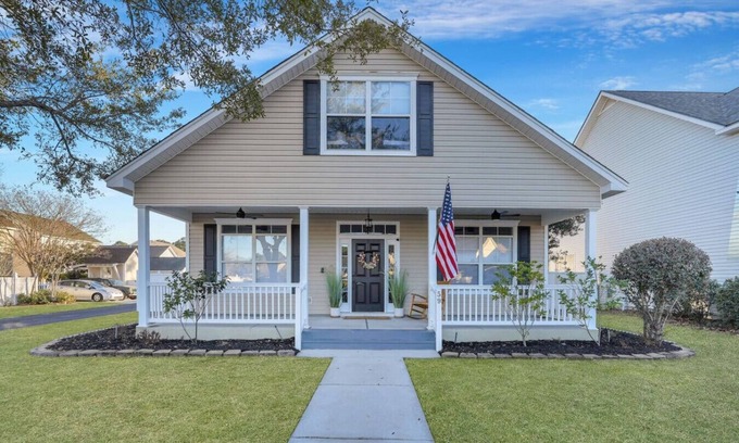Old Town Bluffton Casa | Completely Renovated Home in Old Town Bluffton