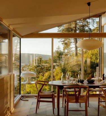 Oppegard Casa | Newly Renovated Villa With Private Beach