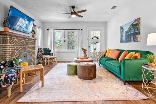 St. Augustine Casa | Newly Renovated Whimsical Cottage 2 Beds Hot Tub Dog Friendly