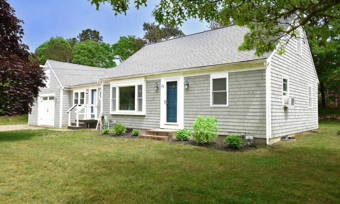 South Dennis Casa | Newly Updated Home Stone Patio & Fire Pit!