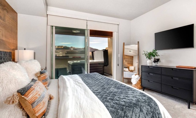 South Snyderville Basin Casa | Newpark Urban Retreat