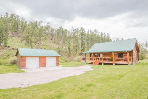 Hill City Casa | Newton Creek Cabin