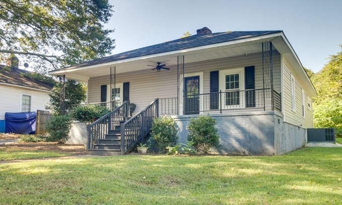 Kings Mountain Casa | Next Bet - Charming Home in Kings Mountain, NC - 2 Beds/2 Baths!