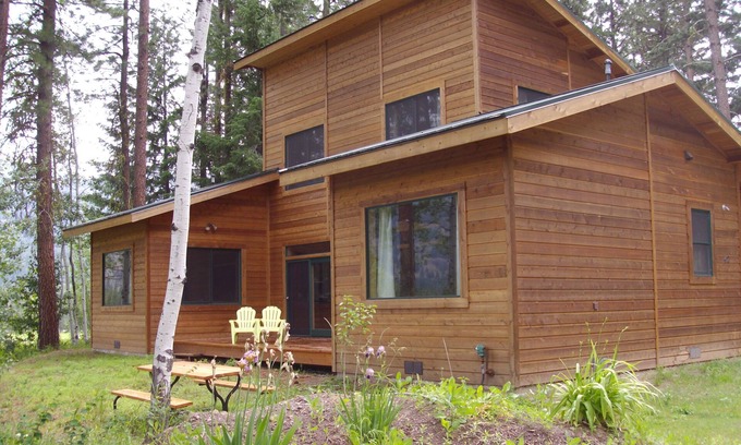 Mazama Casa | Gorgeous Views 3-bedroom house in charming Winthrop with WiFi