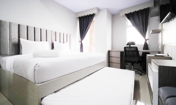 Surabaya Apartamento | Nice And Comfy Studio At Grand Dharmahusada Lagoon Apartment